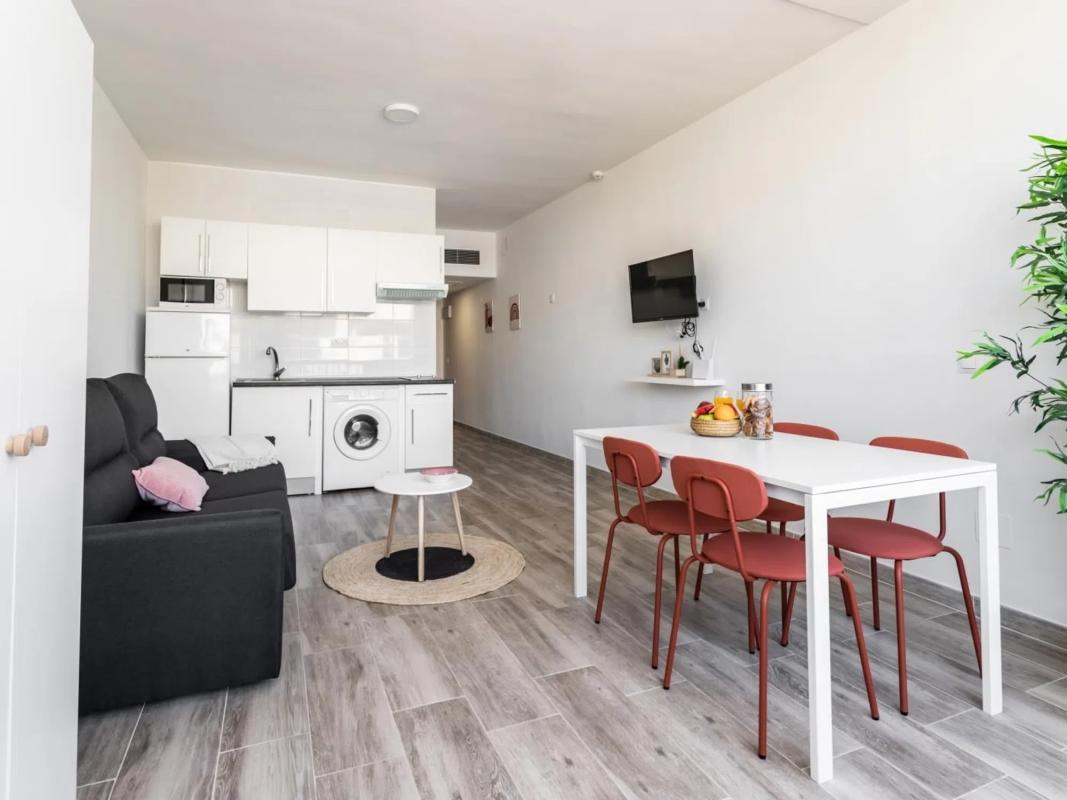 Продажа студии в Calle Martínez Catena, Фуэнхирола photo 5