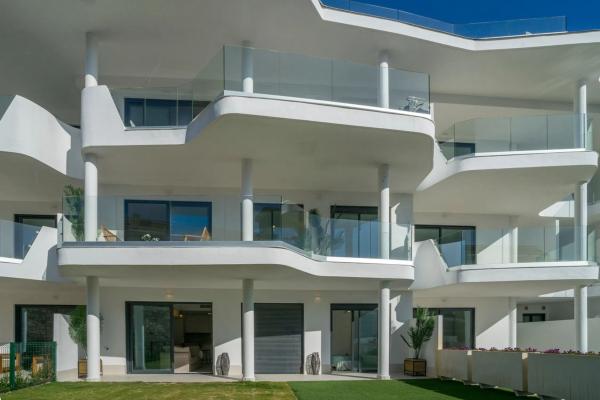 Piso en venta en Calle Leticia, Fuengirola
 photo 4