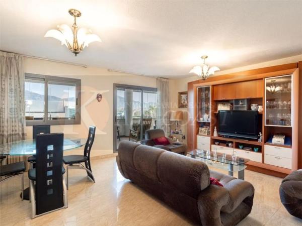 Apartment for sale in Zona Sohail, Fuengirola photo 1