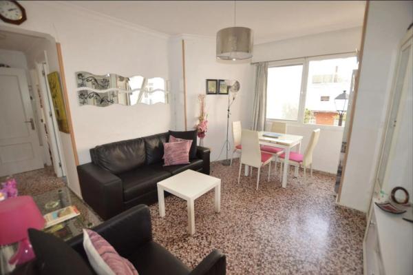 Apartment for sale in Calle de la Paz, Fuengirola thumbnail 1