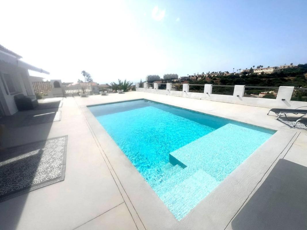 Venta de chalet independiente en Zona Sohail, Fuengirola
photo 4