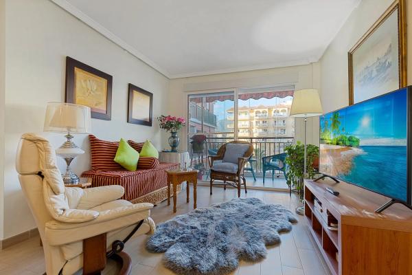 Квартира на продажу на  Calle Francisco de Pizarro, 1, Фуэнхирола photo 1