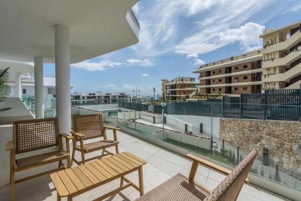 Apartment for sale in Calle Leticia, Fuengirola photo 1