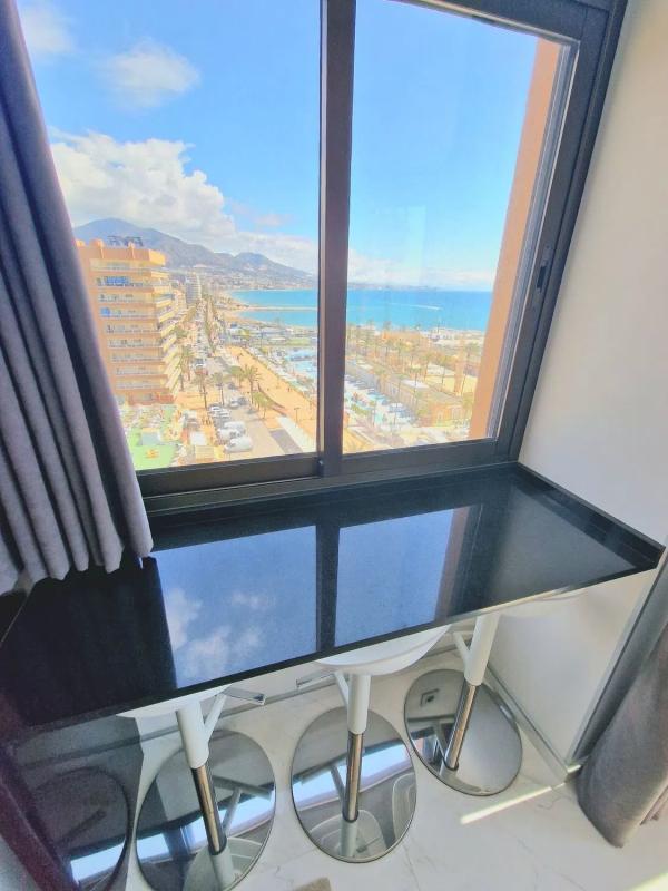 Продажа квартиры на Calle Martínez Catena, Фуэнхирола
 photo 5