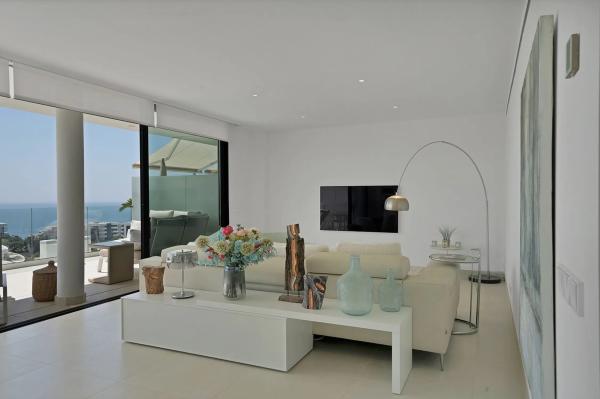 Piso en venta en Calle Paula, Fuengirola
 photo 3
