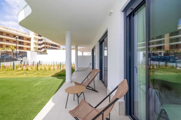 Apartment for sale in El Higuerón, Fuengirola photo 1