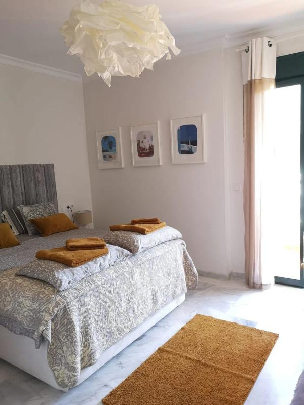 Продажа квартиры на Calle Pensamiento, 58, Фуэнхирола
photo 1