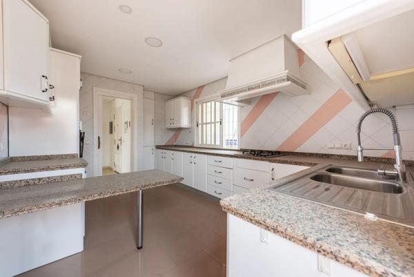 Penthouse for sale at Centro Ciudad, Fuengirola photo 1
