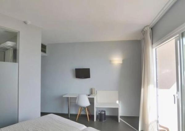 Studium na sprzedaż w Paseo marítimo, 32, Fuengirola photo 1