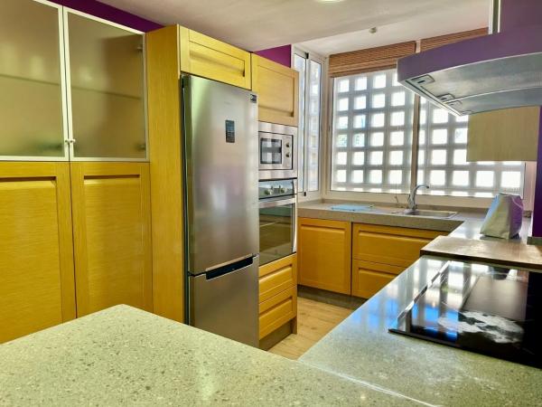 Apartment for sale in Calle Pensamiento, Fuengirola photo 1