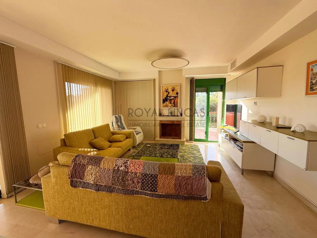 Venta de duplex en Calle las Dalias s/n, Fuengirola photo 3