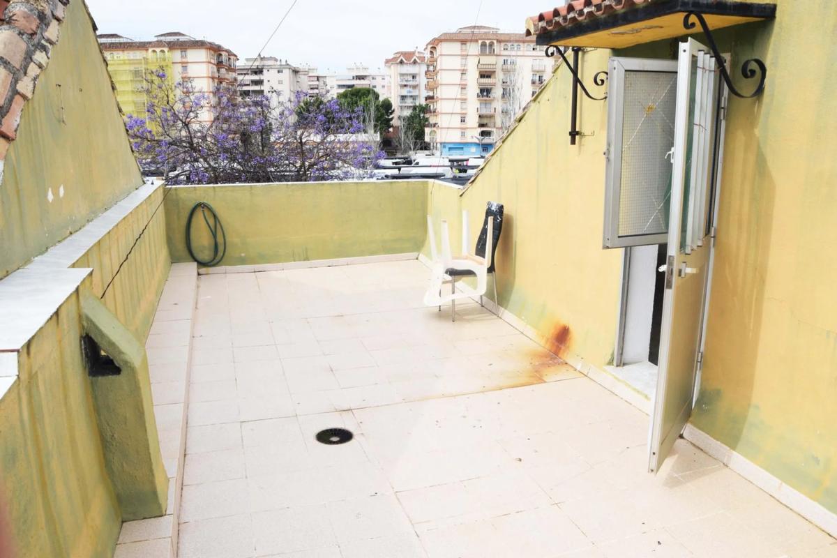 Venta de chalet adosado en Calle Monaguillo , Fuengirola photo 4