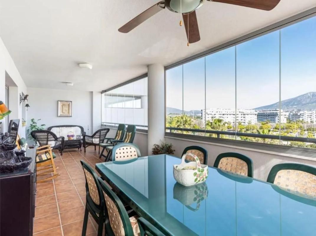 Venta de piso en Zona Sohail, Fuengirola
photo 2