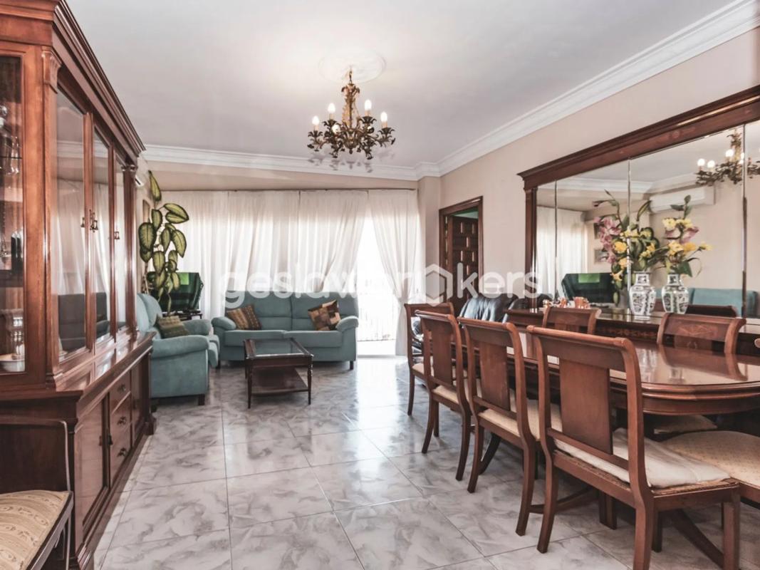Venta de piso en Avenida Juan Gómez Juanito, 21, Fuengirola
photo 1