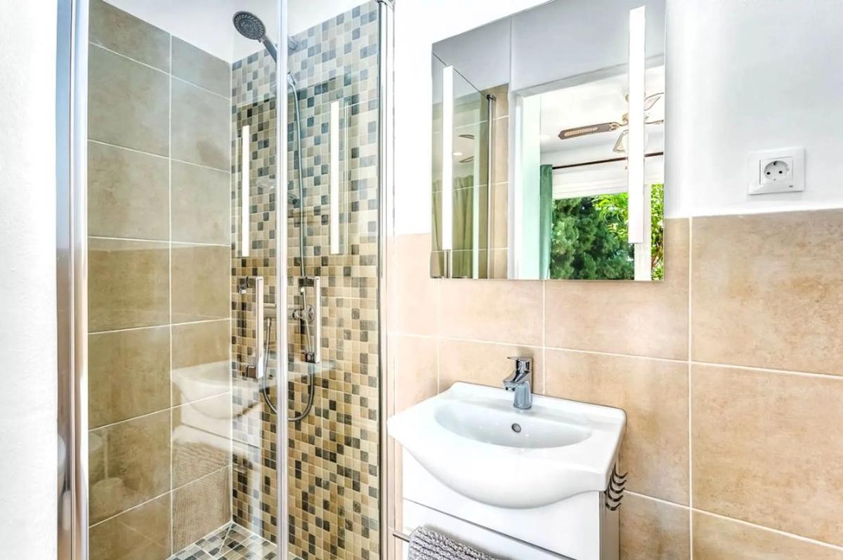 Venta de chalet independiente en Calle los Helechos s/n, Fuengirola
photo 1