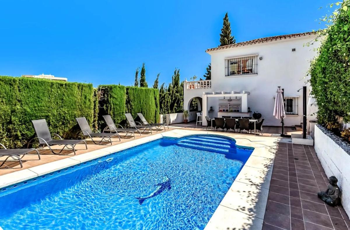 Venta de chalet independiente en Calle los Helechos s/n, Fuengirola
photo 3