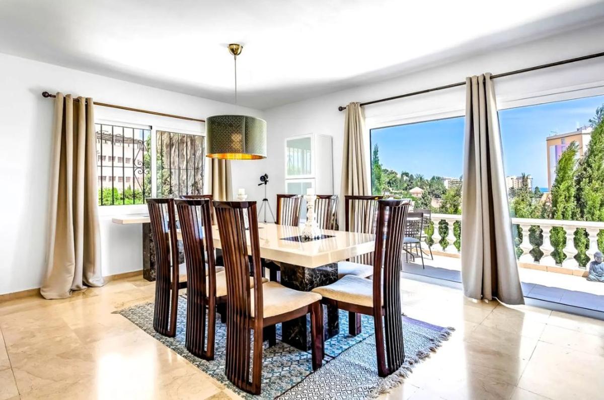 Venta de chalet independiente en Calle los Helechos s/n, Fuengirola
photo 4