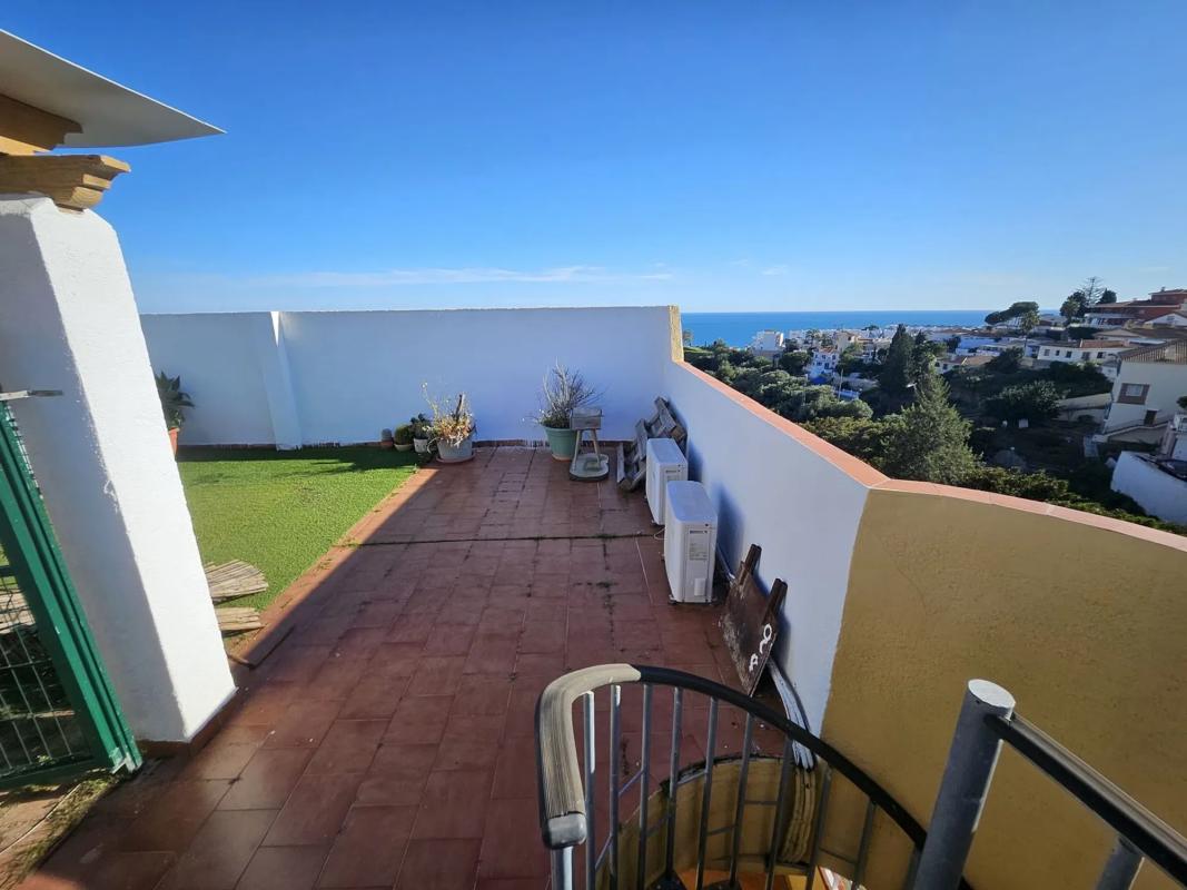 Venta de duplex en Pasaje Ciruelo, 18, Fuengirola photo 3