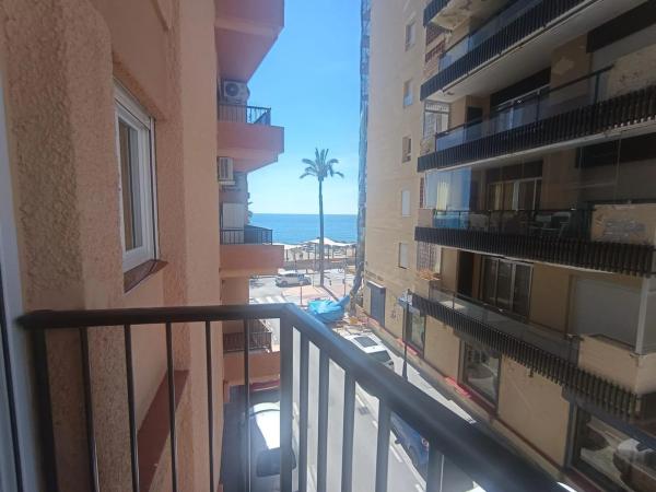 Mieszkanie na sprzedaż w Zona Puerto Deportivo, Fuengirola thumbnail 1