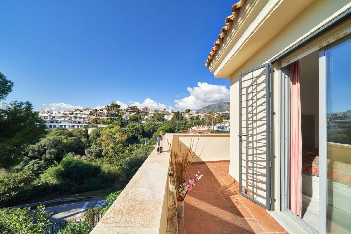 Venta de chalet independiente en Calle Tucán s/n, Fuengirola
photo 1