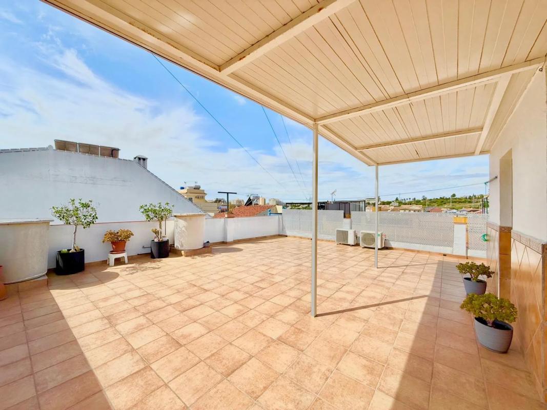 Venta de chalet adosado en Calle Alora s/n , Fuengirola photo 5