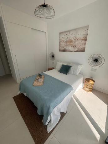 Piso en venta en Avenida 8 de Marzo, 3, Fuengirola
 photo 3