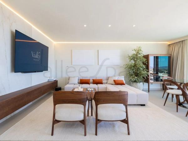 Penthouse for sale at  El Higuerón, Fuengirola photo 4