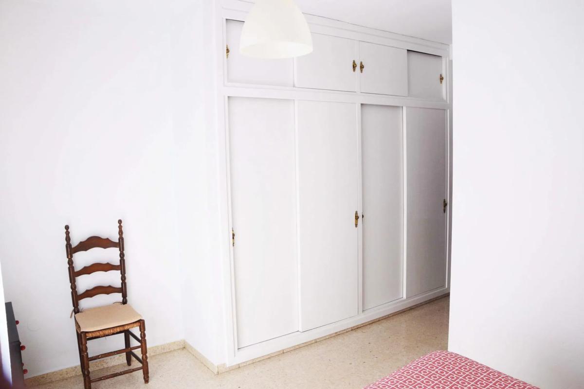 Продажа квартиры на Calle Poeta Salvador Rueda, Фуэнхирола
photo 5