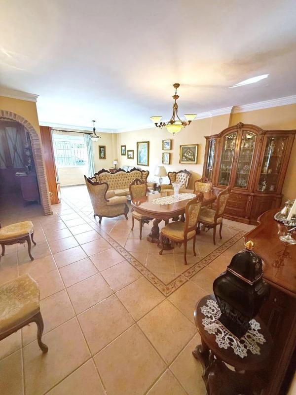 Venta de piso en Zona Puerto Deportivo, Fuengirola
photo 3