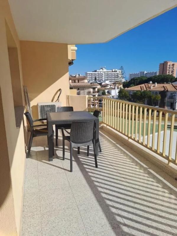 Venta de piso en Zona Sohail, Fuengirola
photo 3