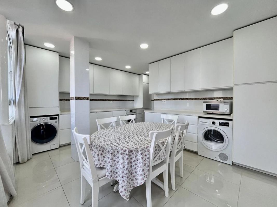 Venta de piso en Calle Torrealta, Fuengirola
photo 1