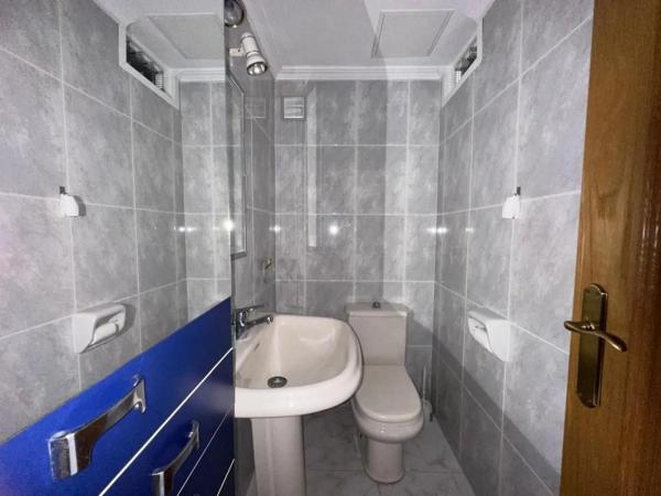 Apartment for sale in  Avenida de Las Salinas, Fuengirola photo 1