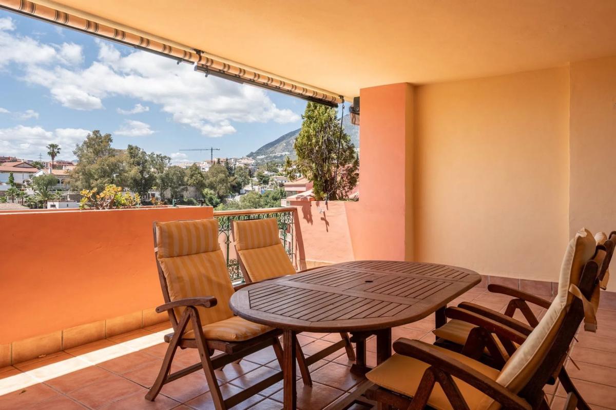 Venta de duplex en Calle las Dalias, Fuengirola photo 2