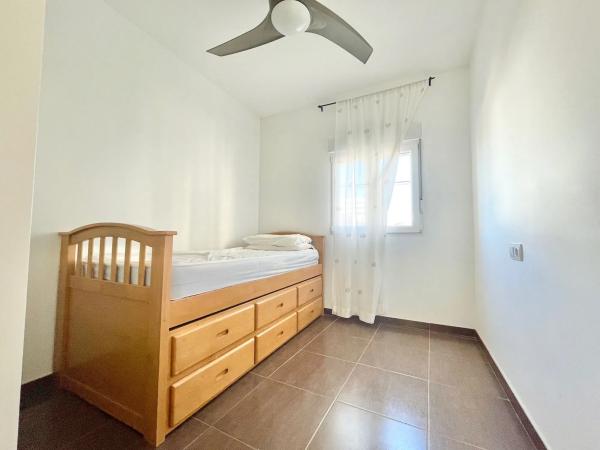 Chalet independiente en venta en Calle Miguel Márquez, Fuengirola
photo 1