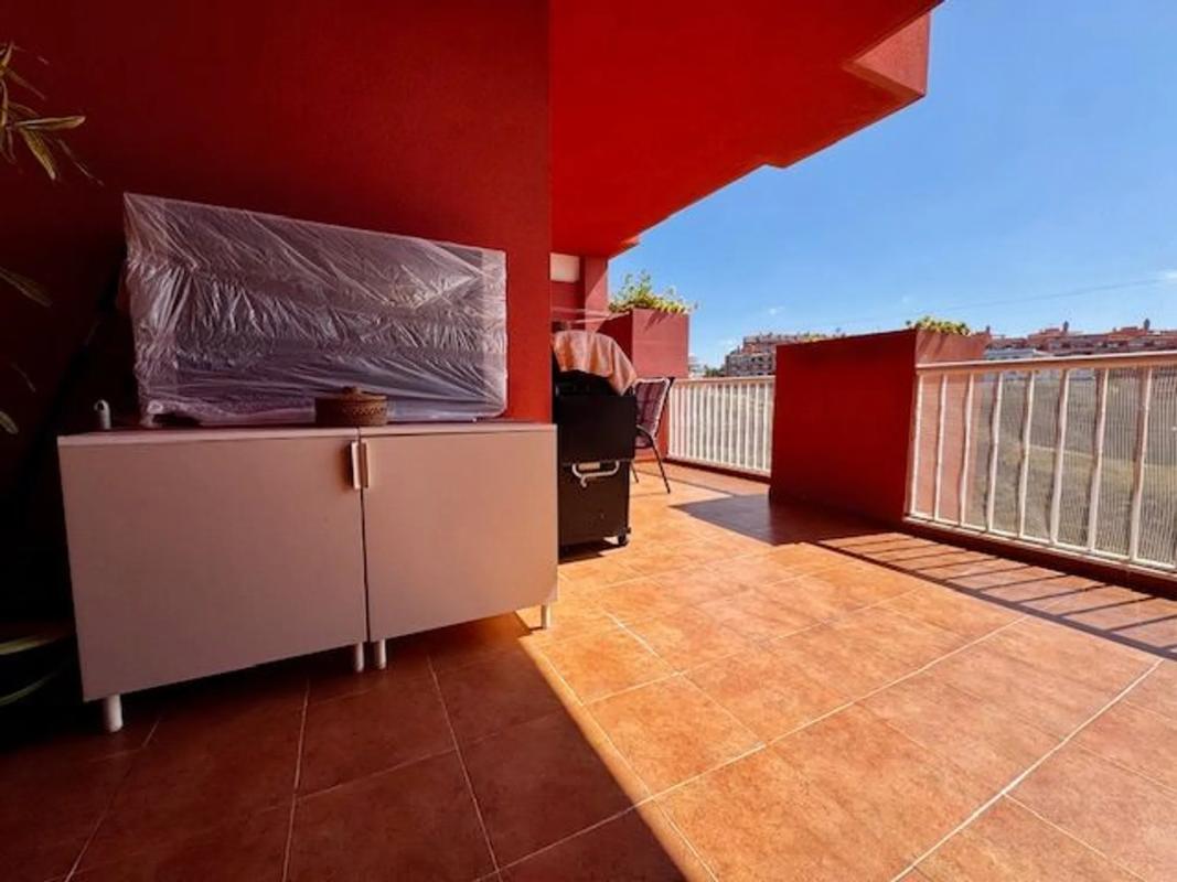 Sale of apartment in Calle Isabel la Catolica, 1, Fuengirola
photo 2