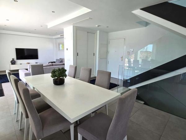 Independent chalet for sale in Las Gaviotas, Fuengirola
 photo 4