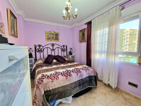 Apartment for sale in  Calle Santa Ana, Fuengirola photo 2