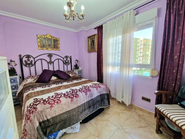 Apartment for sale in  Calle Santa Ana, Fuengirola photo 4