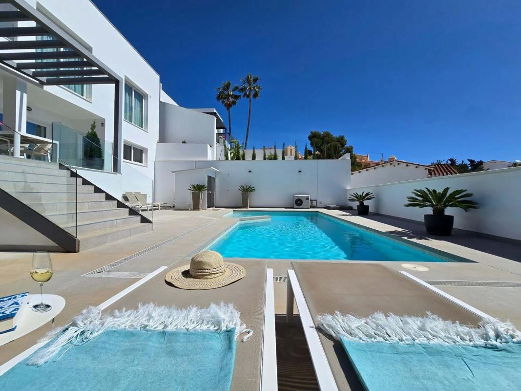 Venta de chalet independiente en Calle Acacias, Fuengirola
photo 2