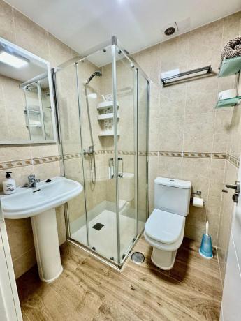 Penthouse for sale at Las Gaviotas, Fuengirola thumbnail 2
