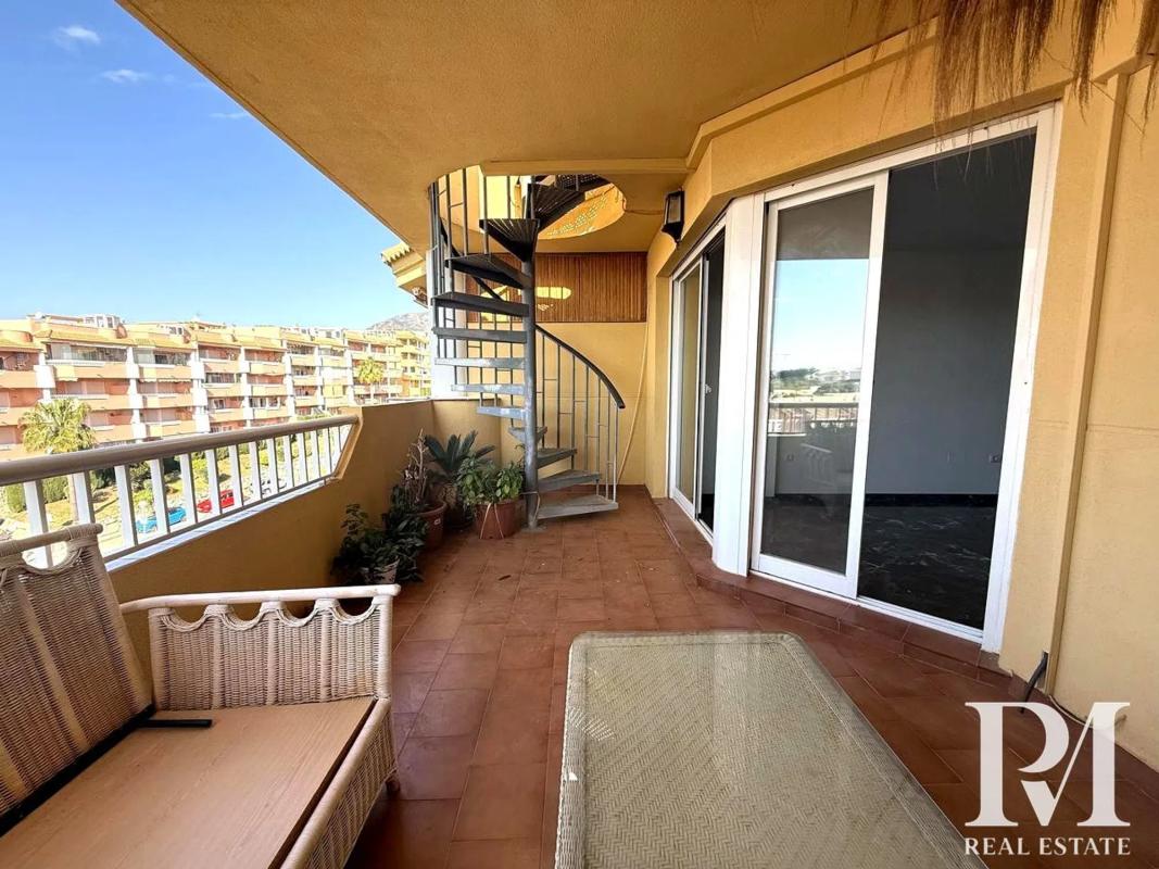 Duplex sale in Calle el Roble, Fuengirola photo 3