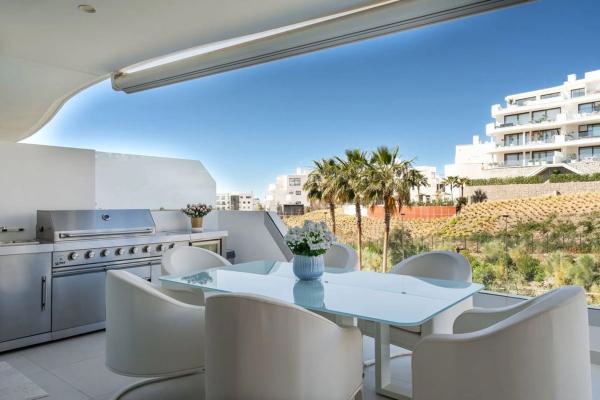Piso en venta en Calle Alicia s/n, Fuengirola
thumbnail 1