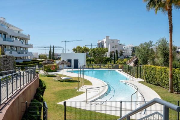 Piso en venta en Calle Alicia s/n, Fuengirola
 photo 4