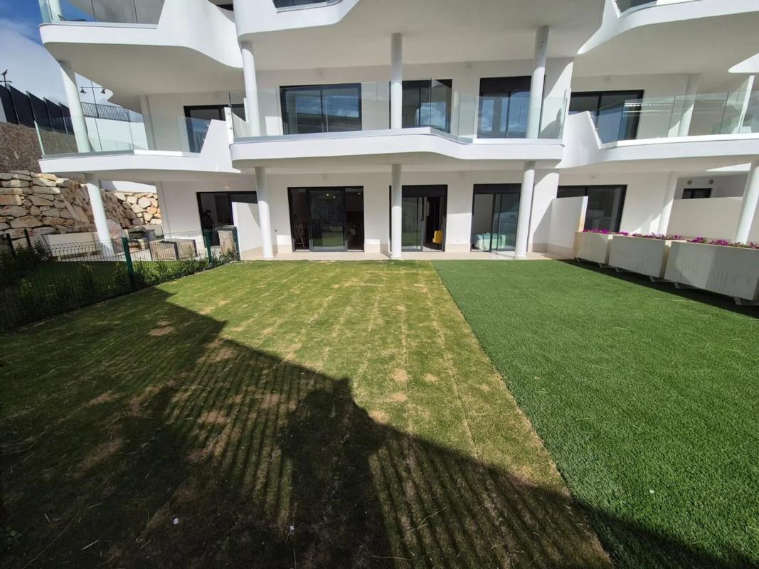 Venta de piso en Avenida Fuengirola, Fuengirola
photo 1