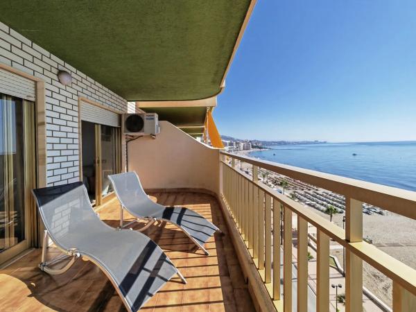 Квартира на продажу на  Paseo Marítimo Rey de España, 94, Фуэнхирола photo 2
