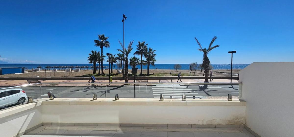 Venta de piso en Playa de los Boliches, Fuengirola
photo 1