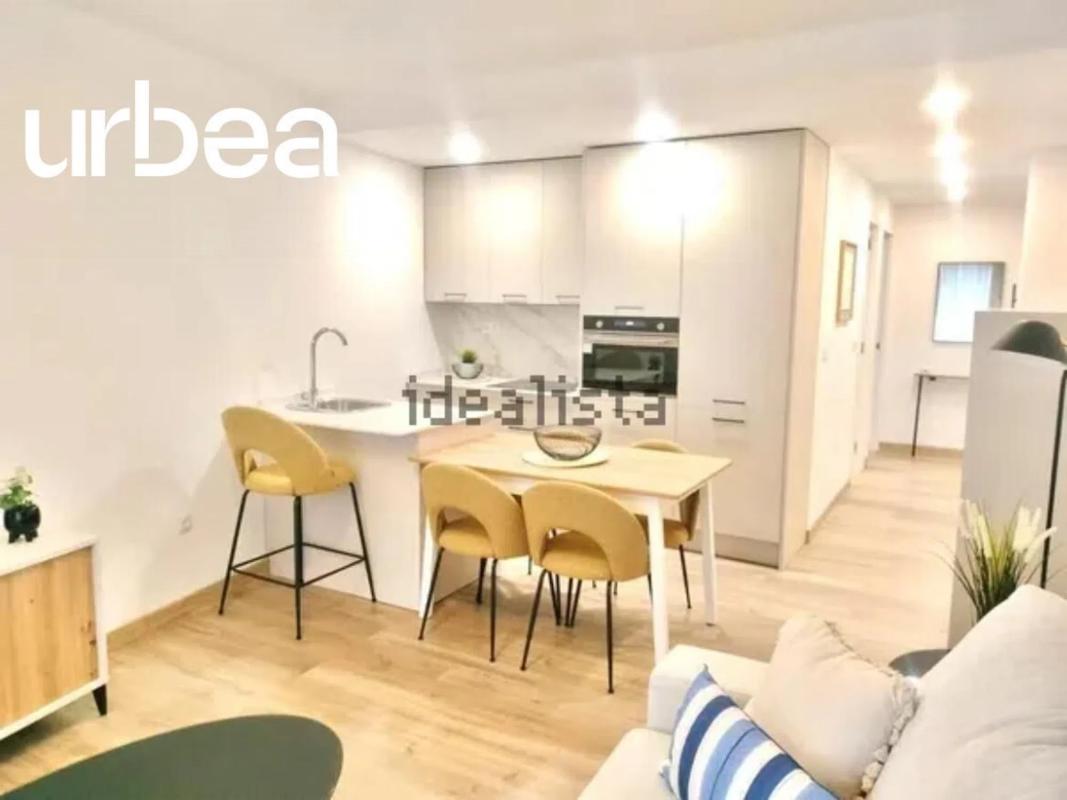 Venta de piso en Calle Párroco Juan Antonio Jiménez Higuero, Fuengirola
photo 2