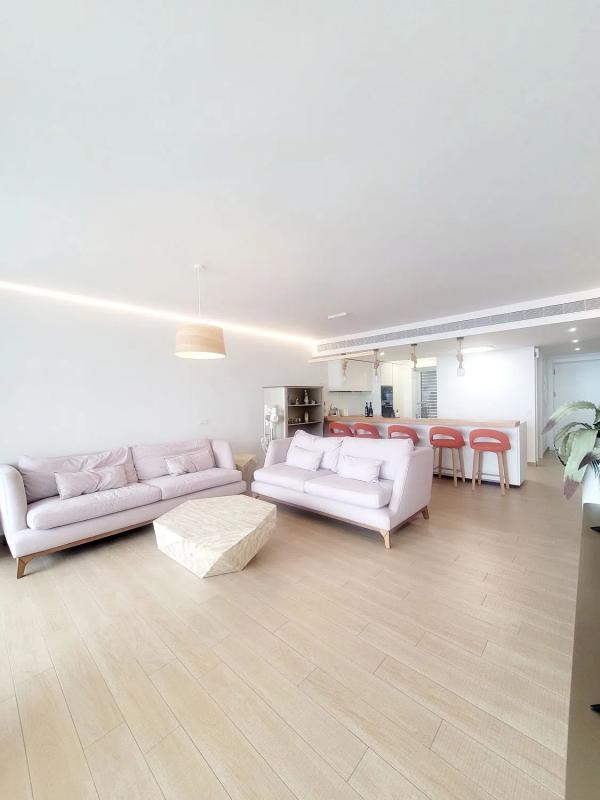 Venta de piso en Las Gaviotas, Fuengirola
photo 3