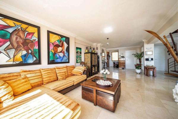 Penthouse for sale at Avenida Carvajal s/n, Fuengirola thumbnail 1