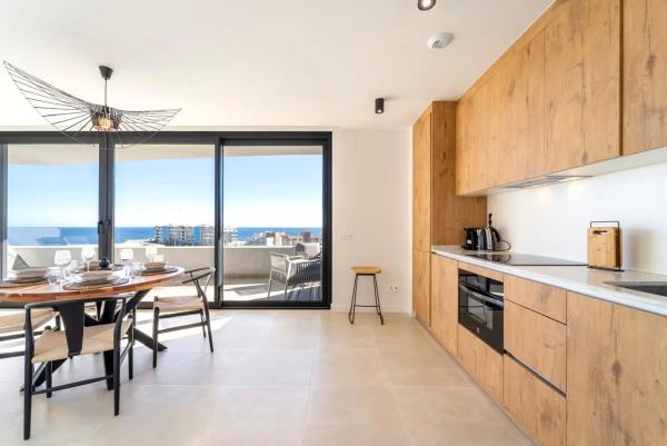 Piso en venta en Calle Alicia, 8, Fuengirola
photo 1